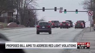 Nebraska bill proposes passing along red-light camera fees to violators