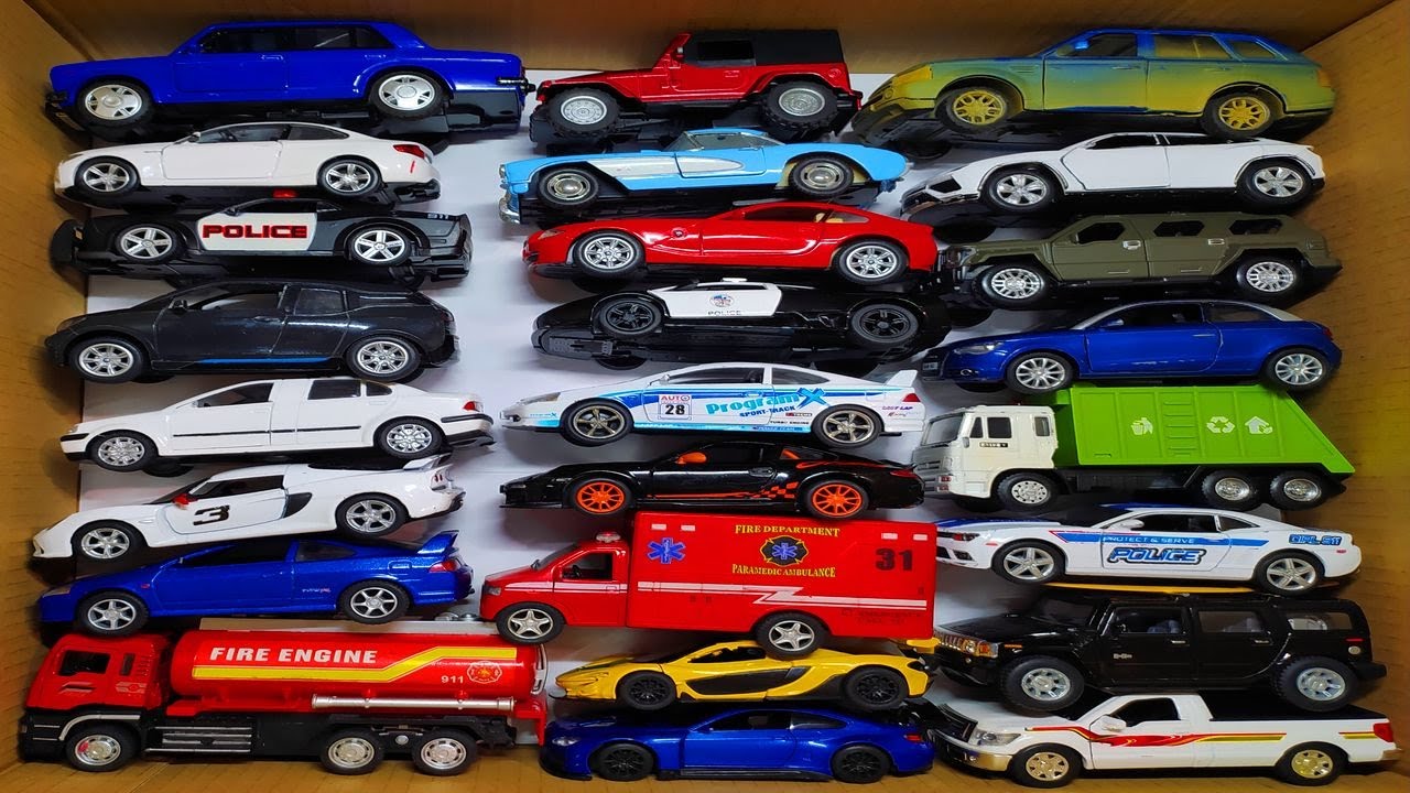 SUVs to Sedans: Exploring the World of Diecast Wonders in Detail!