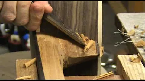 Luthier Tips du Jour - Neck Carving - O'Brien Guit...