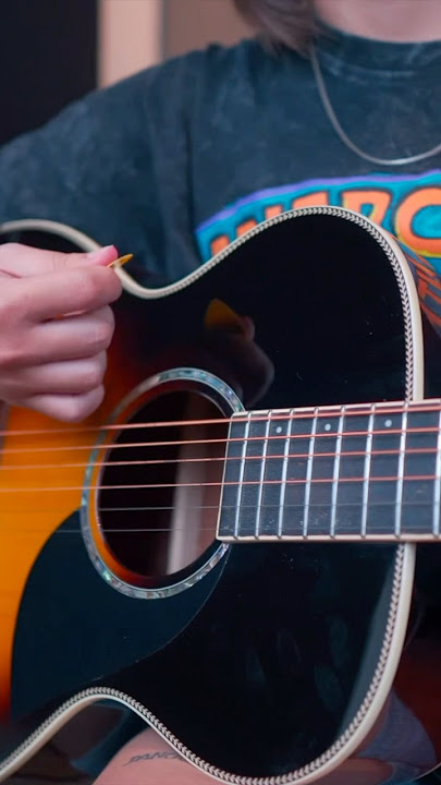 BERBAGI CERITA - PEE WEE GASKINS (Cover by DwiTanty)