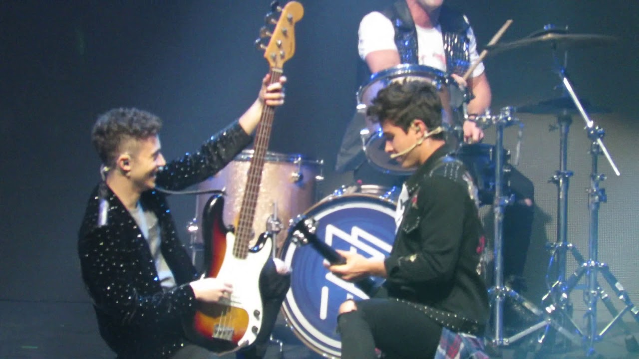 Invisibles - Soy Luna en Vivo Chile 2018 Roller Band Full HD