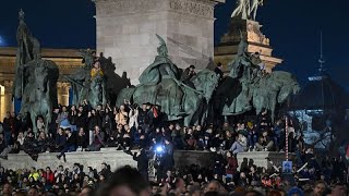 Венгерская оппозиция требует отставки правительства