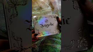 cosmic beauty angelic palette🪽(code BATTYBEAN)