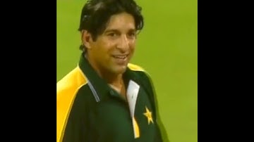 Wasim Akram Vs Sachin Tendulkar - Perfect Reply With A Slower Delivery