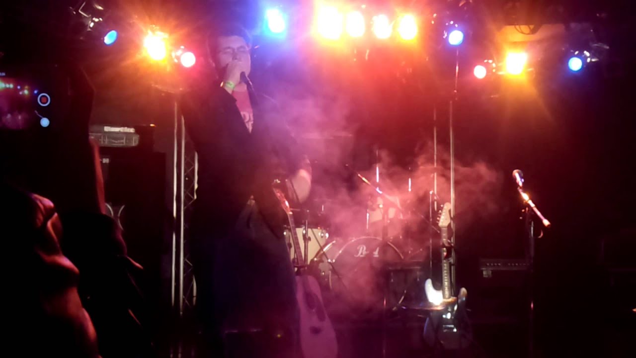 トワイライト 電車男 Youtube