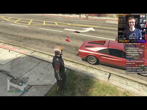 GTA 5 Cars Are So Broken (GTA Online) [Moment]