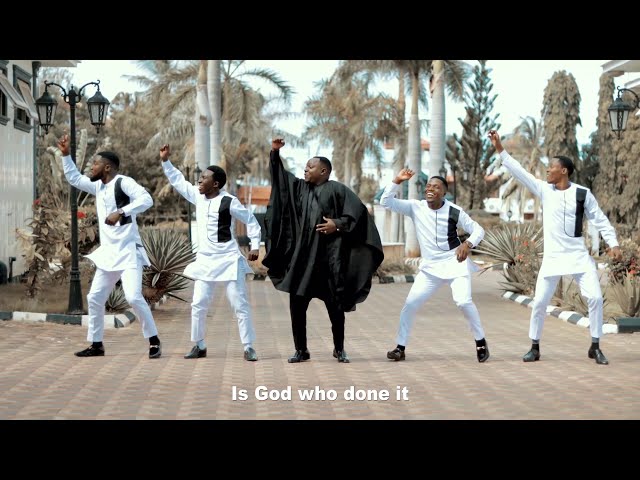 Christopher Mwahangila  -  NI MUNGU AMEFANYA (Official Music Video) class=