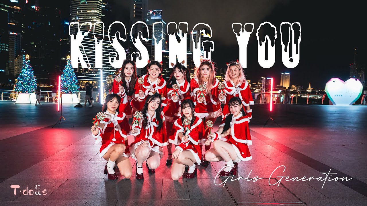 【KPOP IN PUBLIC | Christmas🎄】Girls' Generation 소녀시대 'Kissing You' | 커버댄스 Dance cover by T-DOLLS