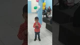 glória a Deus que lindo ver meu filho adorando ao Senhor 😍❤️