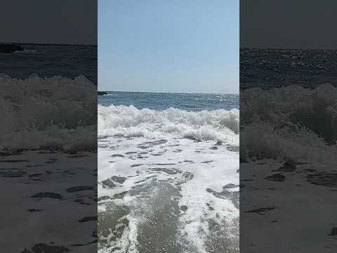 15.08.2023г.Крым.Штормит 3 балла.