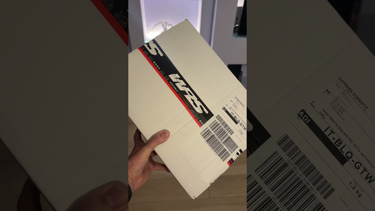 &Egrave; arrivato il pacco che stavo aspettando!!!!! Presto scoprirete il suo contenuto&hellip;. Stay Tuned!!!