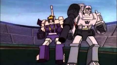 Devastator Giving Beat Downs To Megatron ,Starscream,Astrotrain And Blitzwing