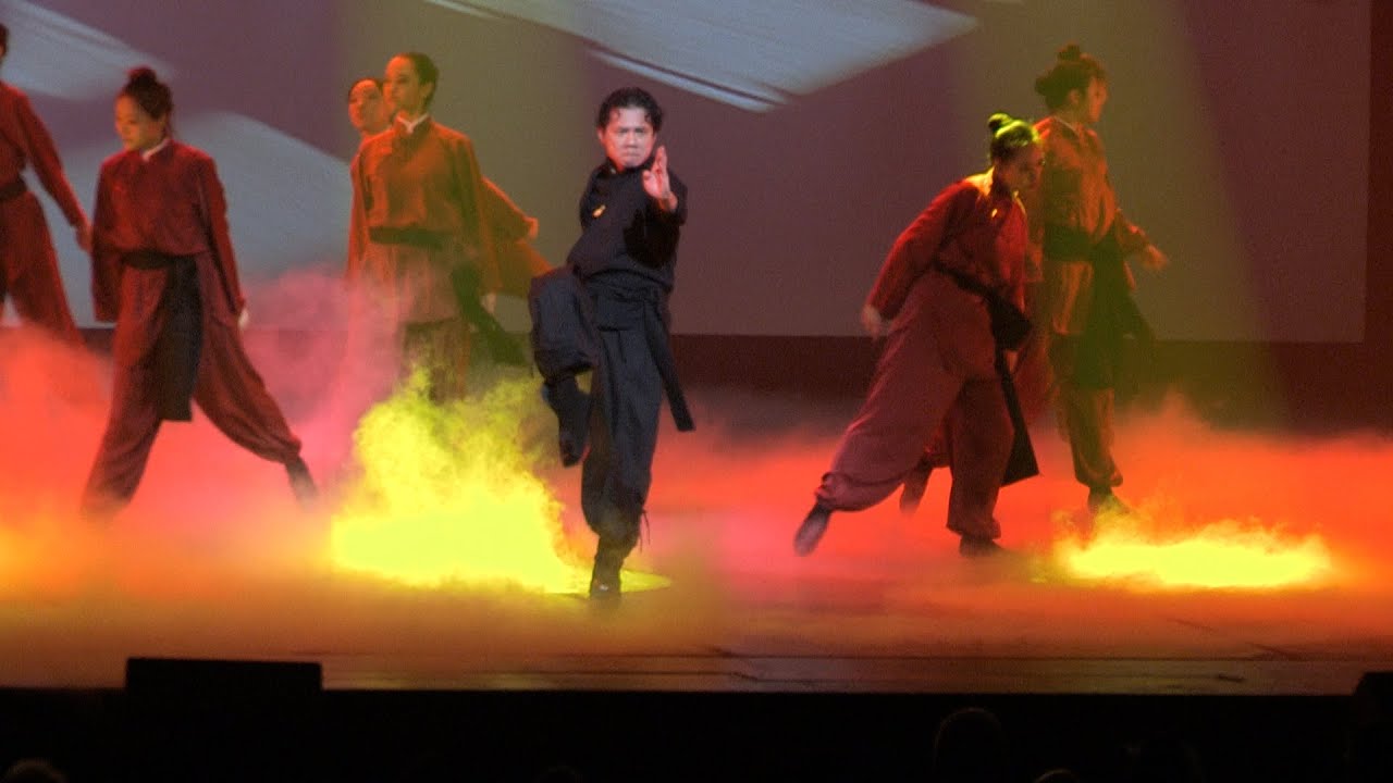 Les arts martiaux du Nord et du Sud   Phoenix Troupe Hua Yun Chinese New Year 2025   20250201