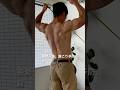 このエクササイズを取り入れ、美しい背中を手に入れよう💪🔥...#カリステニクス#自重トレーニング#自重トレ#自重#自重トレーニングのみ #キャリステニクス#プリズナートレーニング