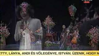 Kállay Bori Hajlik A Jegenye