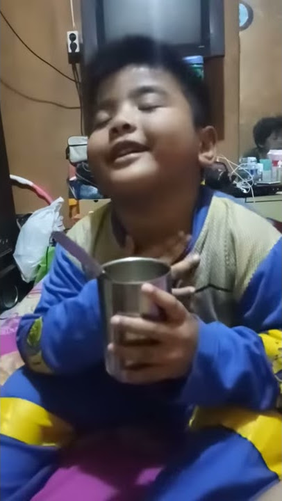 Video lucu bang gocir nyusu