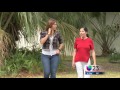 Dos niñas estudiantes de Miami rescatan a perros como proyecto de escuela
