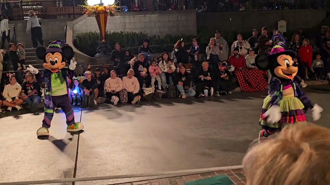 Disneyland Pre- Parade Oct 2025