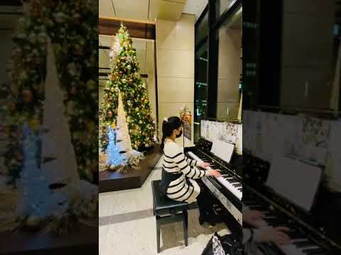 BOAの【メリクリ】を弾いてみました ＠東京ポートシティ竹芝　【ストリートピアノ】