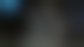 Rogue Trader (1999): 3:20 - 4:50