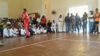 Master Billy Ng; street fighting