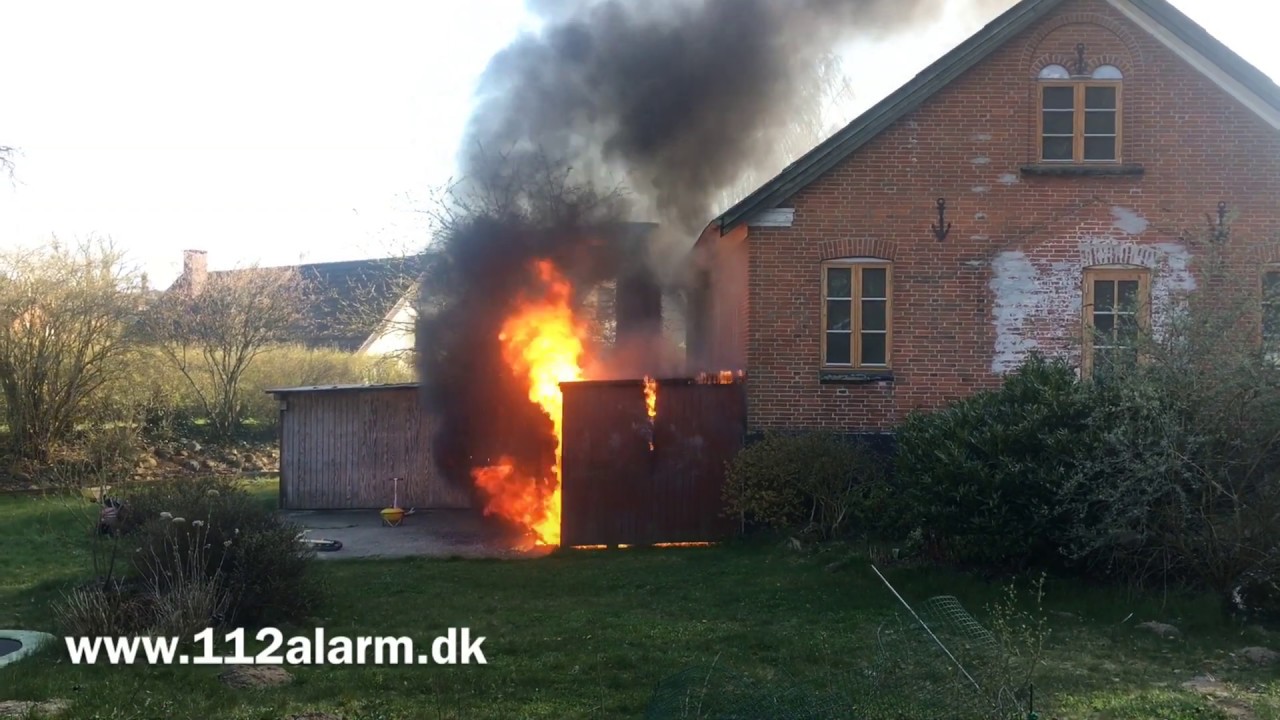 Brand i Villa. Kærbøllingvej ved Bredsten.