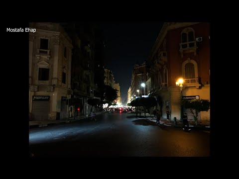 رحلة ليلية في قلب القاهرة فنجان قهوة من العبد وصوت النقشبندي يملأ شوارع المدينة