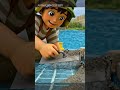 Naruto y Steve ayudan al chavo a construir una alberca #elchavodel8 #naruto #steve
