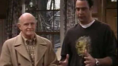 Everybody Loves Raymond - The Ball