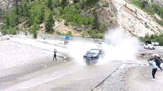 Most Satisfying Water Splashing | Cars Crossing River
