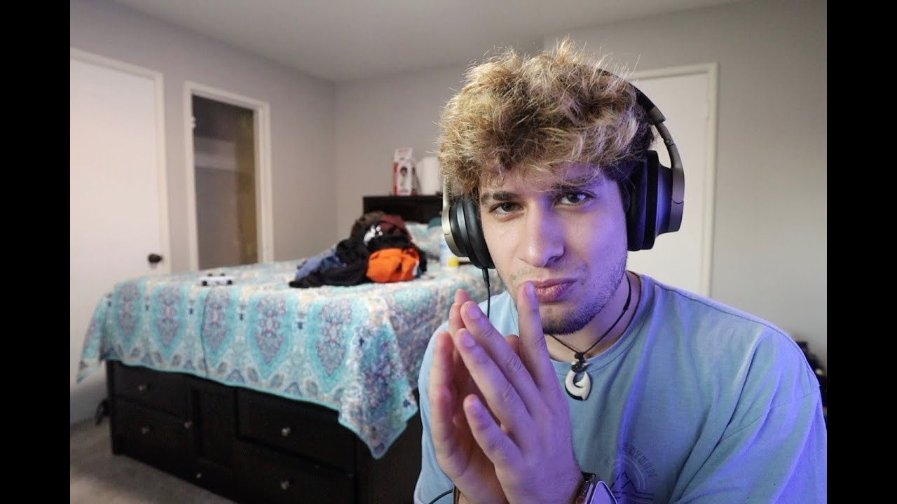 IM BACK HOME STREAM! - YouTube