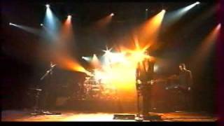 Placebo live 2000, Special K, Taste In Men