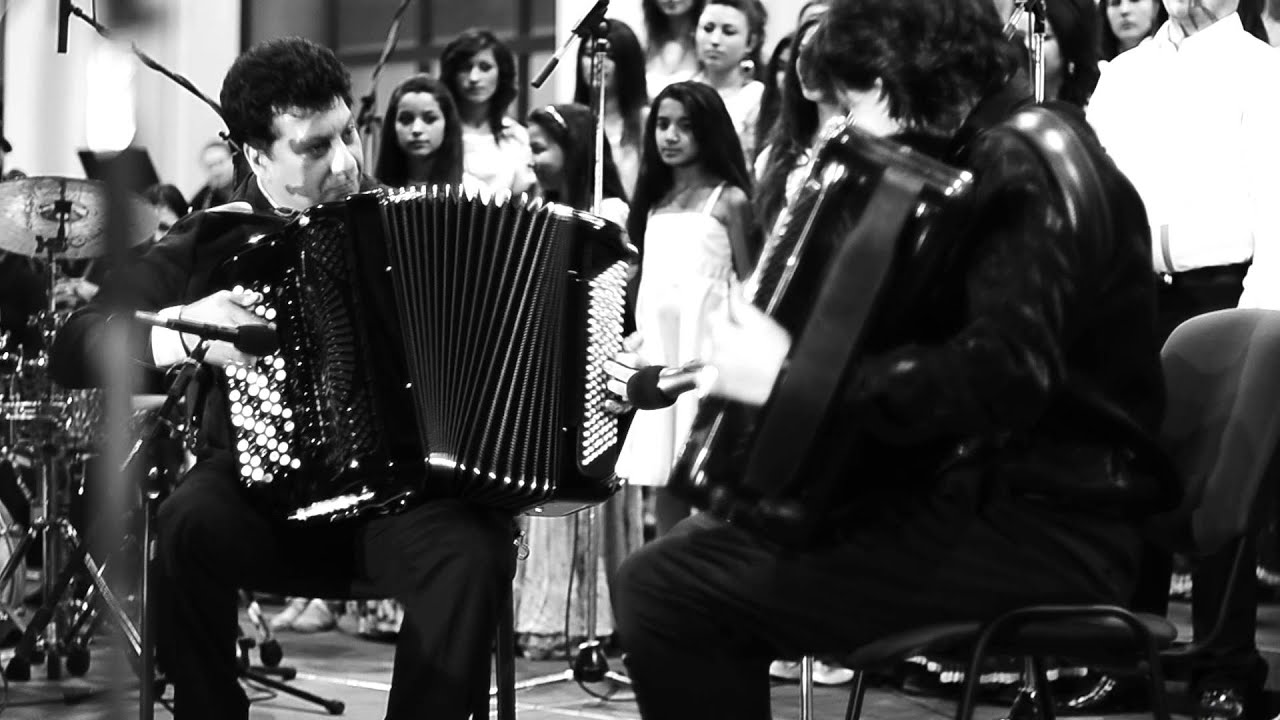 Ida Kelarová a Čhavorenge ( o.s.MIRET) - Lelo Nika a Goran Kovačevič -- improvizace