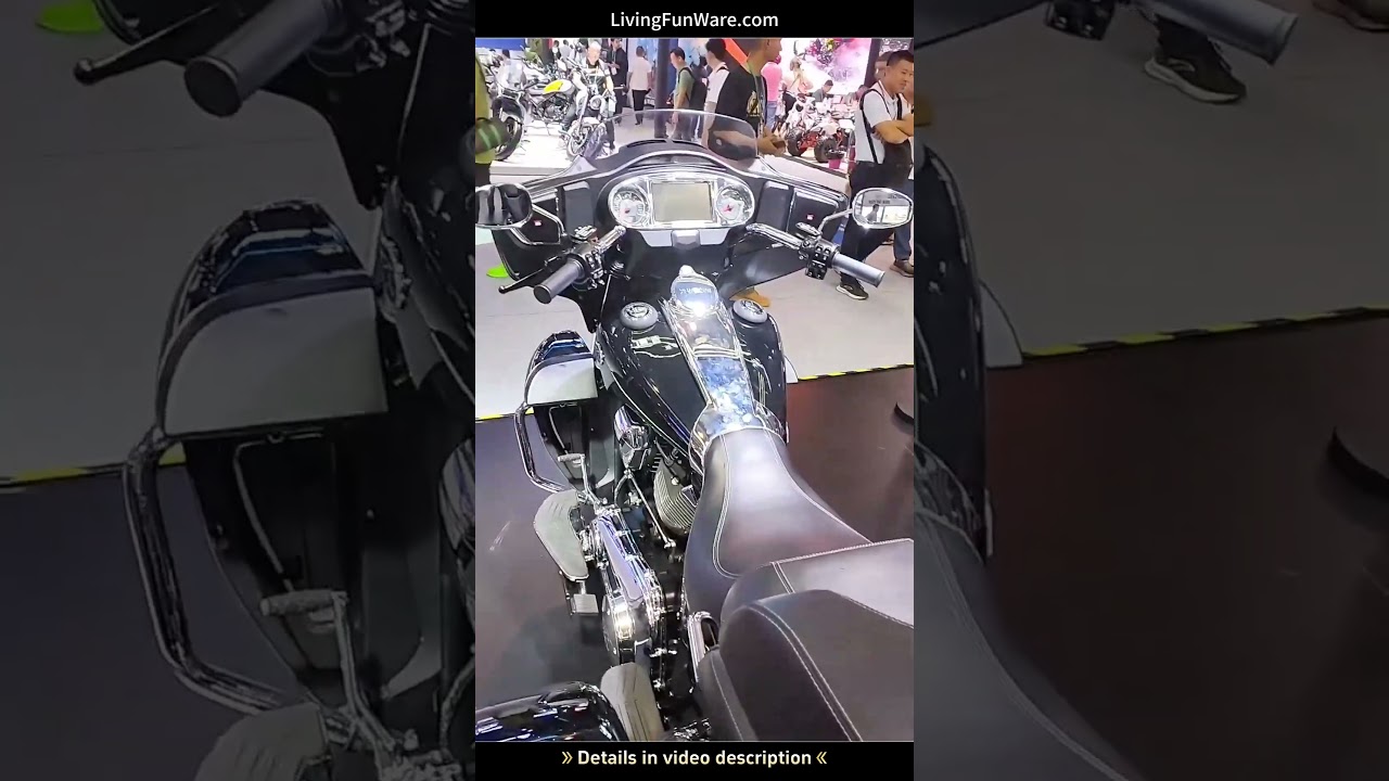 Этот мощный трехколесный мотоцикл дает ощущение, что он может раздавить все на своем пути