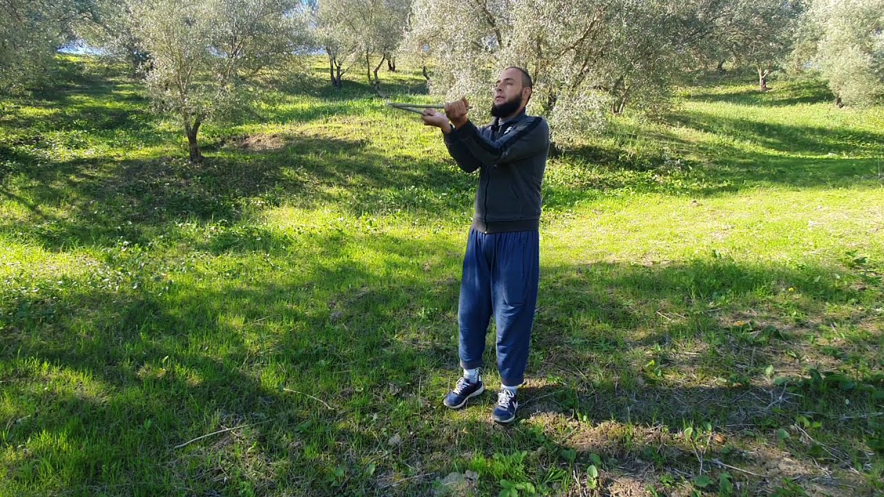 خاص للمبتدئين الطريقة الصحيحة في الميدان لتحديد احسن نقطة بإستعمال الاسياخ وغصن الزيتون