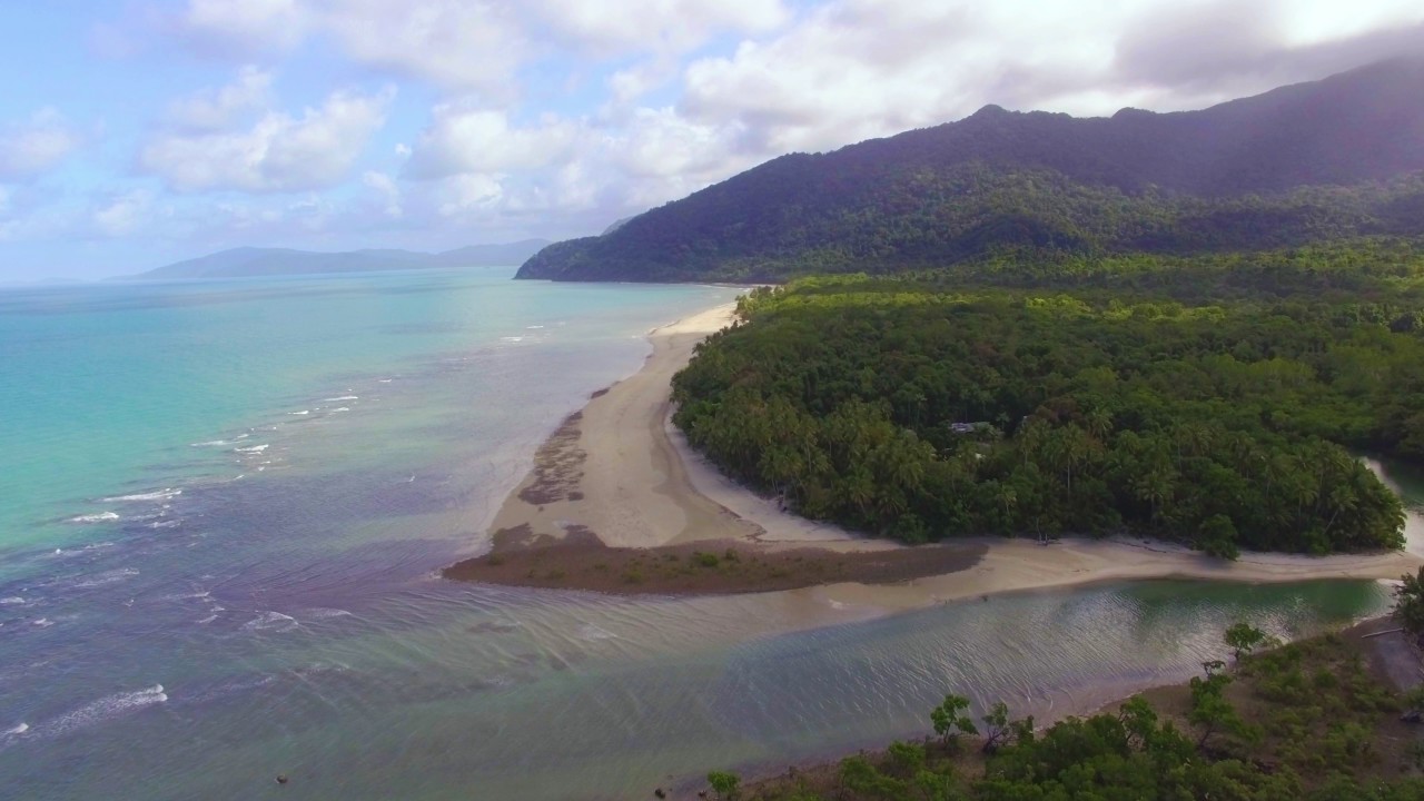 Awesome view of Cape Tribulation from above