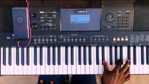 Onim nea Ehia  me intro and solo @Dannykeys