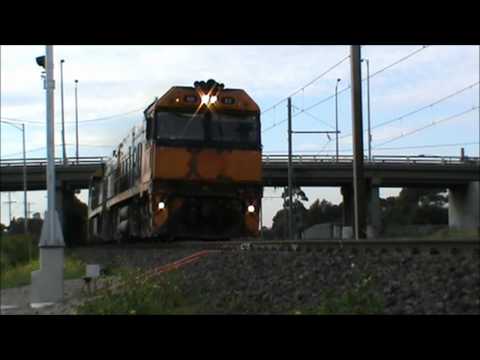 NR83 & NR36 on BA6 Freight at Paisley