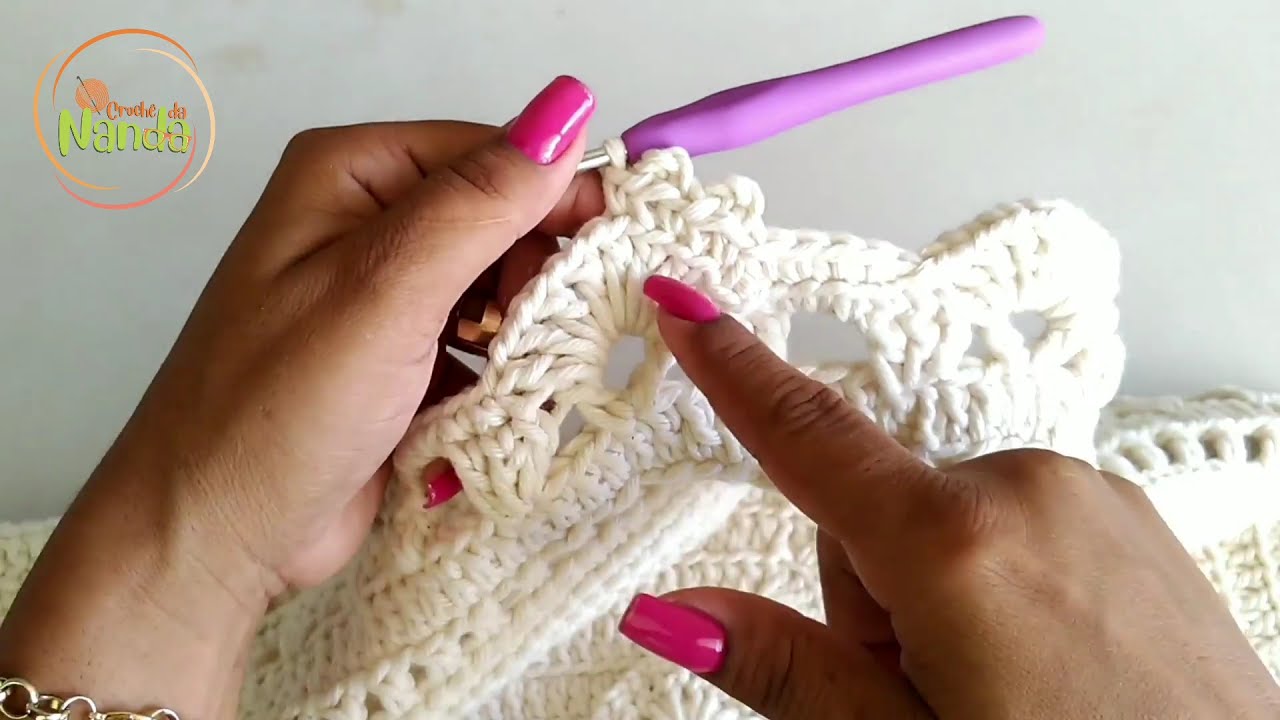 APRENDA UM BICO LINDO PARA ACABAMENTO EM TAPETE DE CROCHÊ #crochedananda #crochê