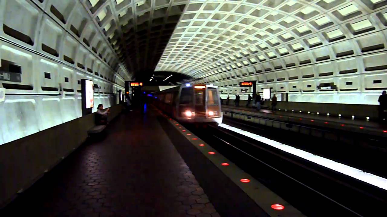 WMATA Breda 3208 on the Orange Line arriving at BallstonMU YouTube
