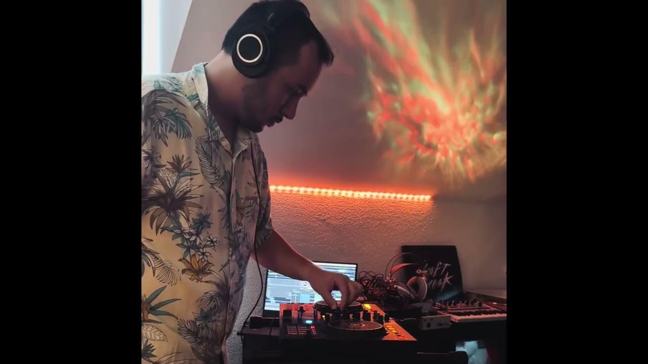 Tech House mix summer vibe Tech House mix summer vibe