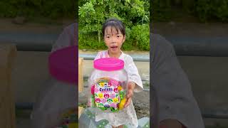 playing sports️️⚽ and eating too much candy🍡🍬 😱😭🤣❤️ #funny video #funny #lollipop candy #love #food