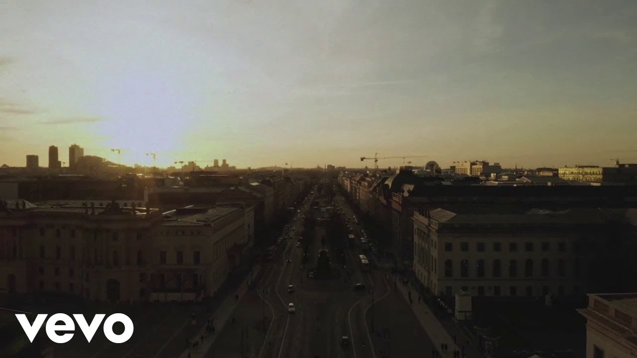 Guarda Siniša Vuco - Siromasi su YouTube Guarda Siniša Vuco - Siromasi su YouTube