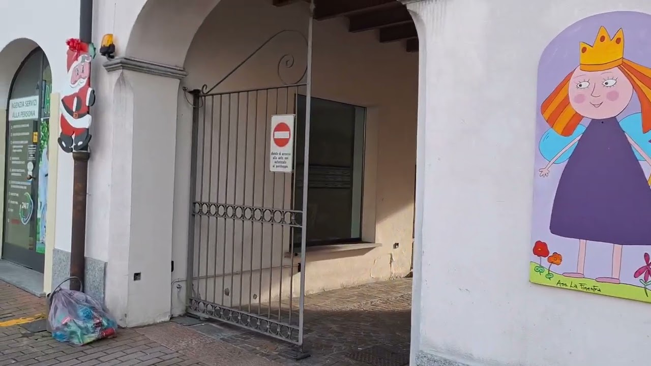 Malnate,  Italia. 20.11.25. Прогулка. 