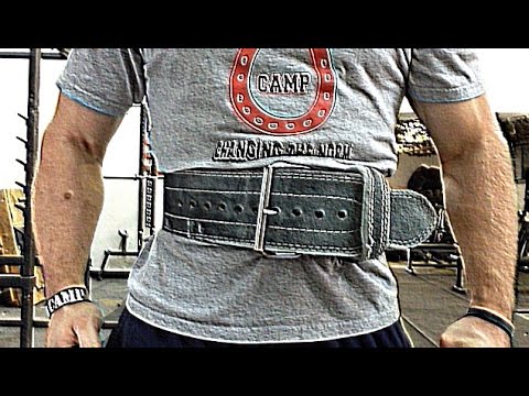 How Tight Should A Weightlifting Belt Be: A Detailed Guide