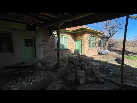 Property video tour thumbnail