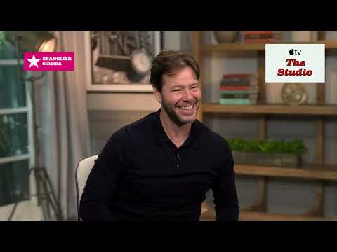 Ike Barinholtz nos cuenta sobre los plano secuencia de "The Studio"