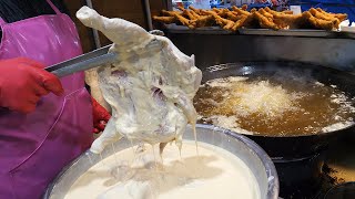 fried chicken popular in the market - korean street food