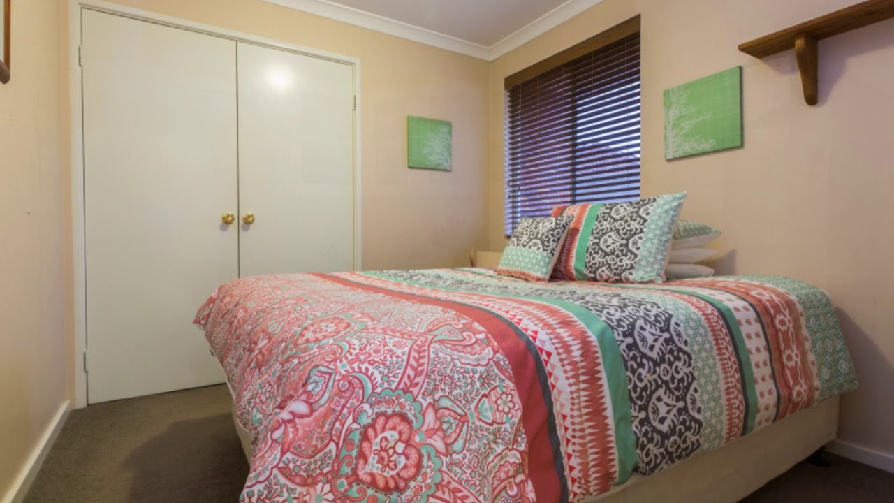9 Pickworth Retreat, Pelican Point Raine and Horne Bunbury YouTube