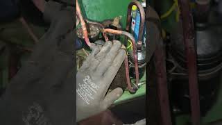 TROCA DO COMPRESSOR 9 MIL BTUS EM UM AR DE JANELA 7 MIL BTUS #shorts #climatização #arcondicionado